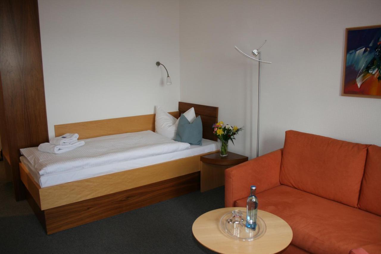 Diakonie St Martin Hotel Rothenburg  Bagian luar foto