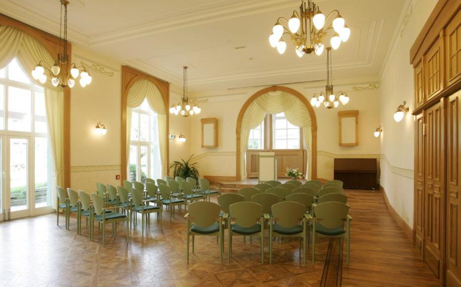Diakonie St Martin Hotel Rothenburg  Bagian luar foto